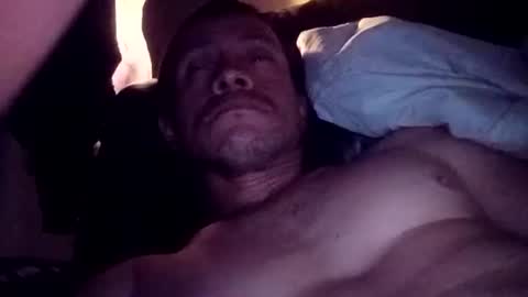 Snapshot of jugg2 chatting on 11.17.25 Jugg online show from 11.17.25