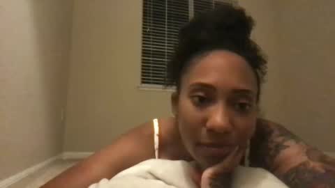 Snapshot of juicijazzi chatting on 09.12.25 juicijazzi online show from 09.12.25