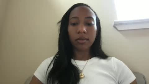 Snapshot of juicijazzi chatting on 10.02.25 juicijazzi online show from 10.02.25