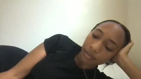 Snapshot of juicijazzi chatting on 10.10.25 juicijazzi online show from 10.10.25