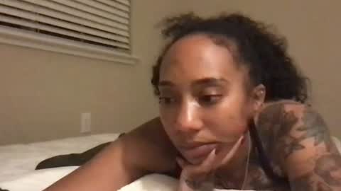 Snapshot of juicijazzi chatting on 11.17.25 juicijazzi online show from 11.17.25