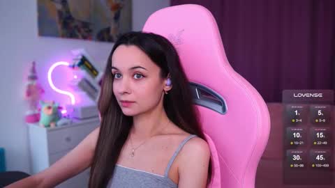 Angelina online show from 10.23.25