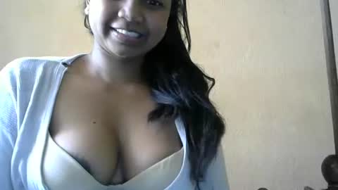 stellah online show from 09.15.25