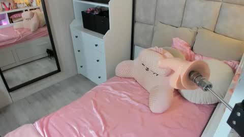 Tatjana online show from 11.30.25