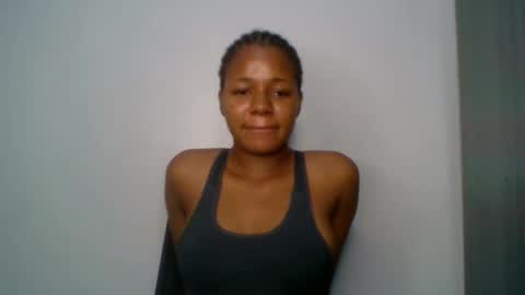 Snapshot of juicy_pussy1122 chatting on 11.02.25 Emily online show from 11.02.25