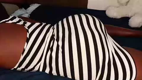 Snapshot of juicybooty_001 chatting on 10.13.25 Sweetass online show from 10.13.25