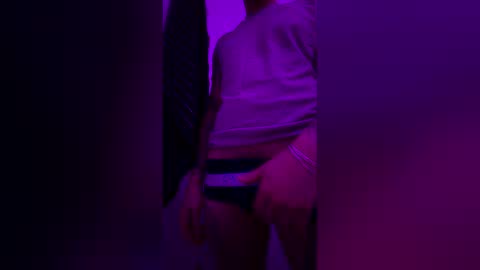 juicyboy97 online show from 03.31.26