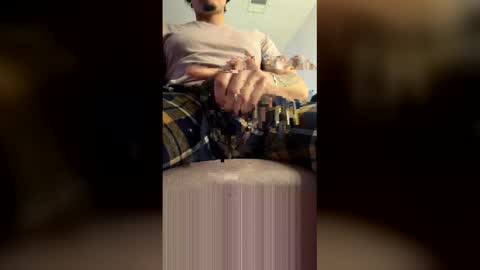 juicyboy97 online show from 04.01.26