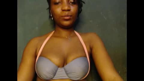 Snapshot of juicycuntx chatting on 02.21.26 juicycuntx online show from 02.21.26