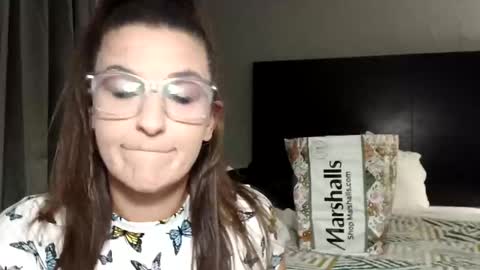 juicygodess online show from 11.04.25