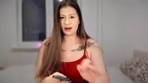 Elena online show from 12.15.25