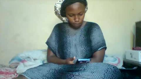 Snapshot of juicyicequeen chatting on 11.11.25 juicyicequeen online show from 11.11.25