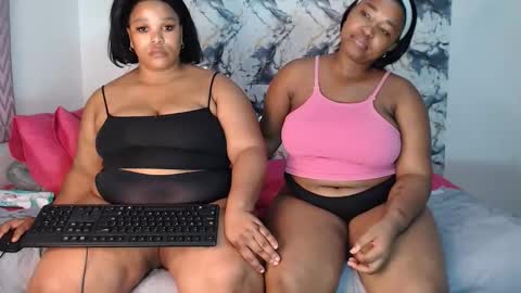 Snapshot of juicyjasminx chatting on 04.13.26 juicyjasminx online show from 04.13.26