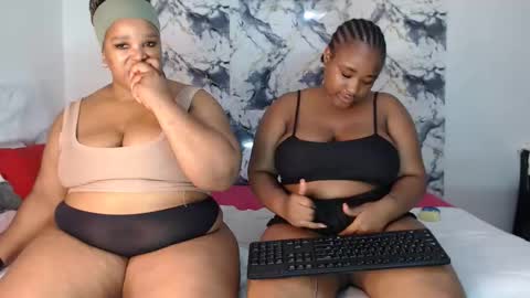 Snapshot of juicyjasminx chatting on 06.01.26 juicyjasminx online show from 06.01.26