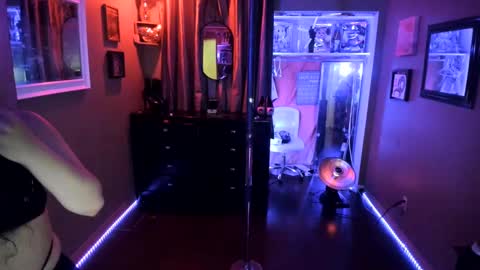 Snapshot of juicyjayxxx69 chatting on 01.01.25 juicyjayxxx69 online show from 01.01.25