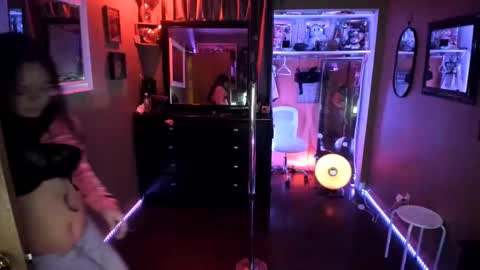 Snapshot of juicyjayxxx69 chatting on 01.31.25 juicyjayxxx69 online show from 01.31.25