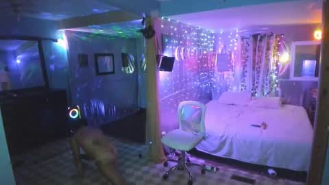 Snapshot of juicyjayxxx69 chatting on 09.18.25 juicyjayxxx69 online show from 09.18.25