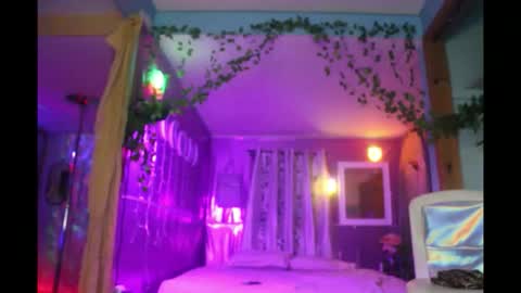 Snapshot of juicyjayxxx69 chatting on 10.16.25 juicyjayxxx69 online show from 10.16.25