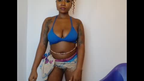 juicyxpink online show from 01.14.25