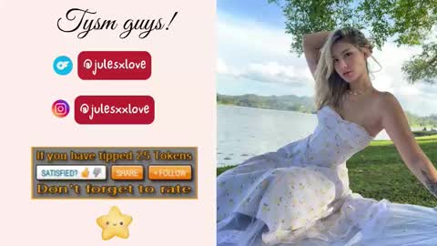 Jules and Dann  Dont forget to give us thumps up online show from 01.12.26