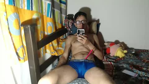 Snapshot of julfigo chatting on 01.19.25 Julfigo online show from 01.19.25