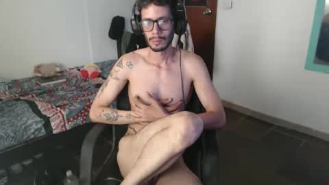 Snapshot of julfigo chatting on 06.04.26 Julfigo online show from 06.04.26
