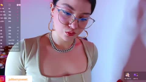 Juliana online show from 11.18.25