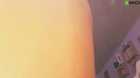Snapshot of juli_1213 chatting on 05.19.26 Juliana online show from 05.19.26