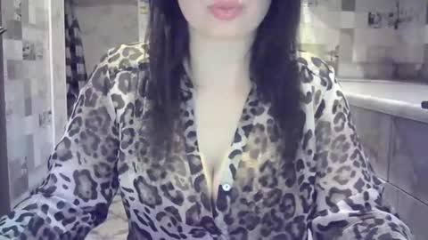julia69009 online show from 05.27.26