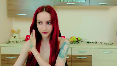 Snapshot of julia__jae chatting on 06.22.26 JuliaJae online show from 06.22.26