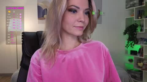 Cute online show from 01.15.25