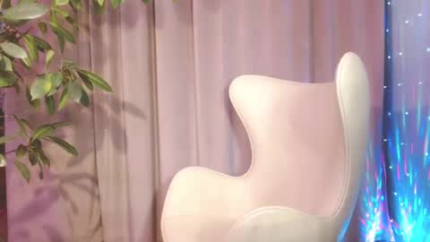 Julia online show from 02.16.25