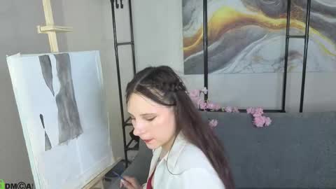 Julia Shyy online show from 04.30.26