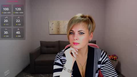 Snapshot of julia_wilsons chatting on 02.01.26 Julia online show from 02.01.26