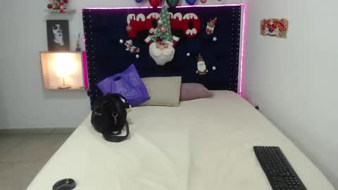 Julia online show from 12.22.24