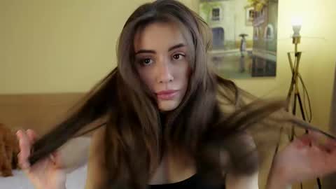 Molly online show from 04.04.26