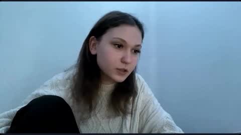 Snapshot of juliajuise chatting on 03.23.26 Julia online show from 03.23.26