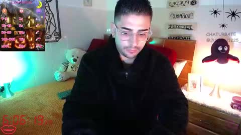 Snapshot of julian1225_ chatting on 10.14.25 Julian online show from 10.14.25