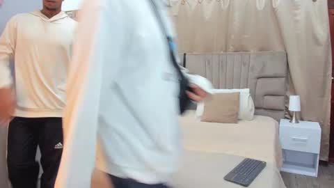 julian billy online show from 12.27.24