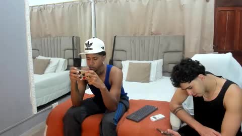 julian billy online show from 01.04.25