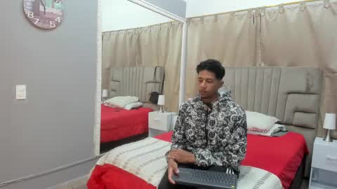 julian billy online show from 01.28.25