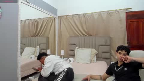 julian billy online show from 02.19.25