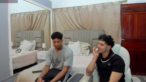 julian billy online show from 02.19.25