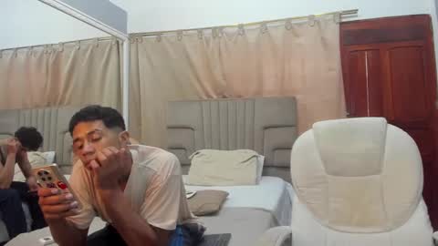 julian billy online show from 03.03.25