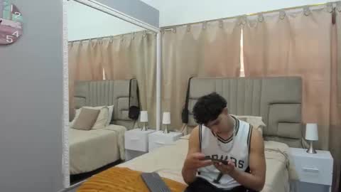 julian billy online show from 03.10.25