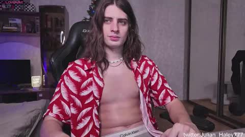 julian_cassablanca online show from 01.17.26