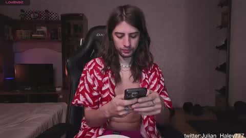 julian_cassablanca online show from 03.16.26