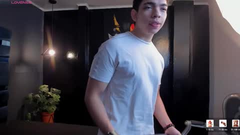 Snapshot of julian_mercier chatting on 02.05.26 JULIAN online show from 02.05.26