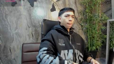 Snapshot of julian_mercier chatting on 02.13.26 JULIAN online show from 02.13.26