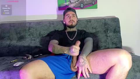 Julian independent model online show from 03.25.26